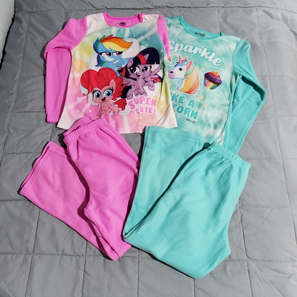 Girls two set pajamas